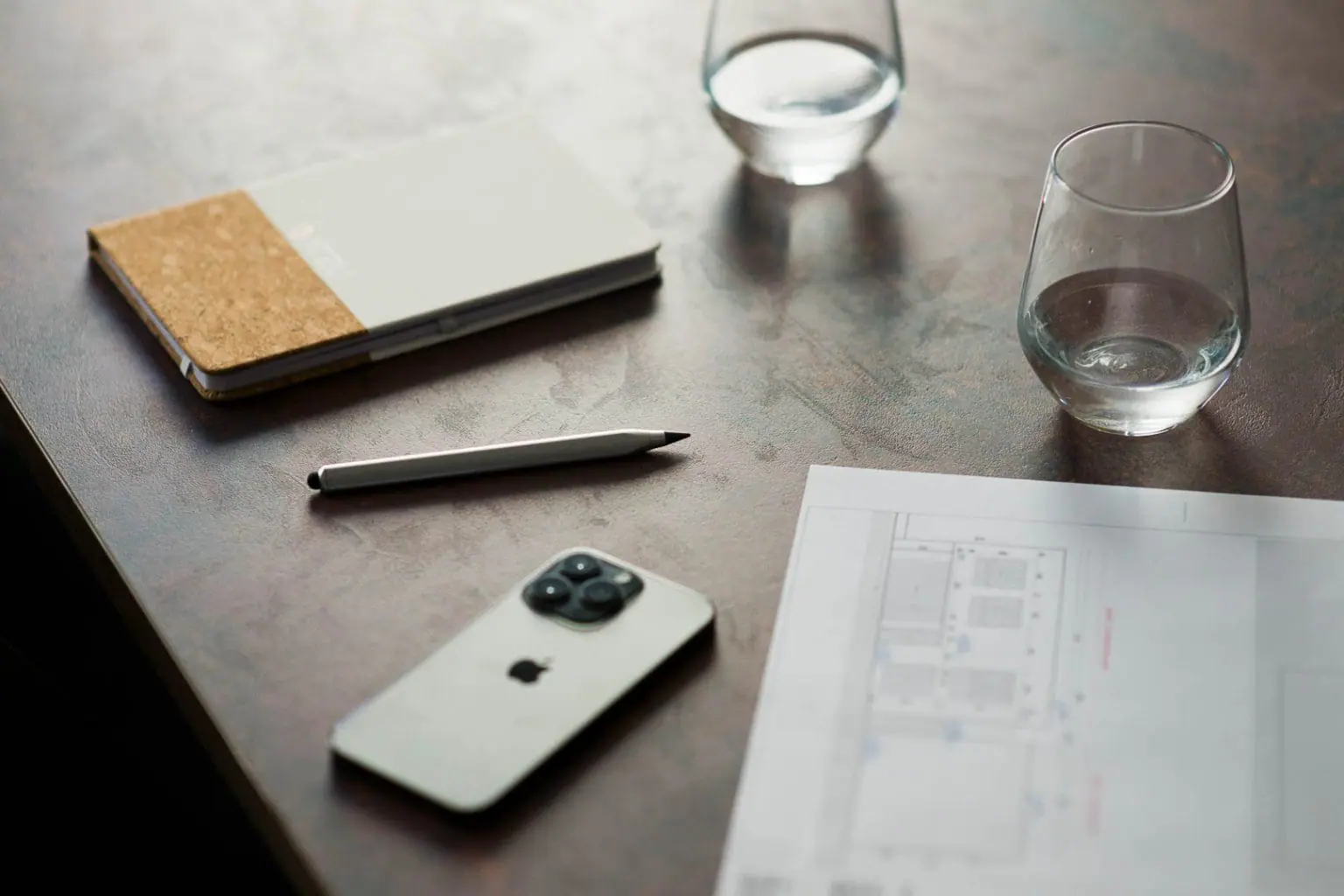 Posredovanje pri prodaji in oddaji nepremičnin.